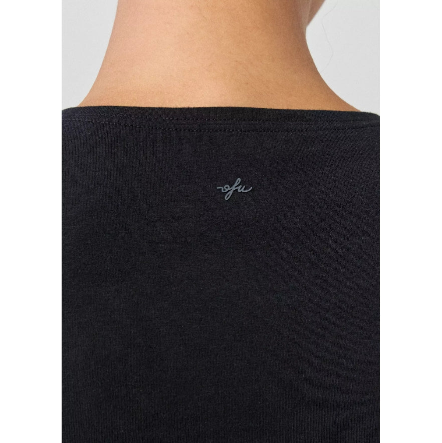 U-Out From Under Bec Baby Tee – Slim Fit Cropped Short Sleeve T-Shirt